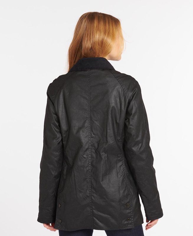 Barbour Beadnell® Women's Waxed Jackets Black | 571632-VYX