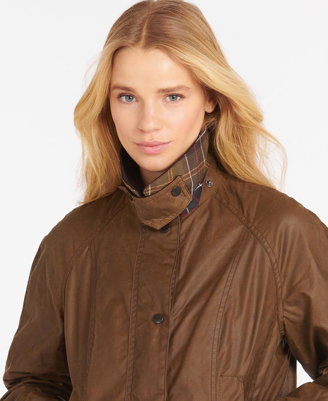 Barbour Beadnell® Women's Waxed Jackets Brown | 682934-FIC